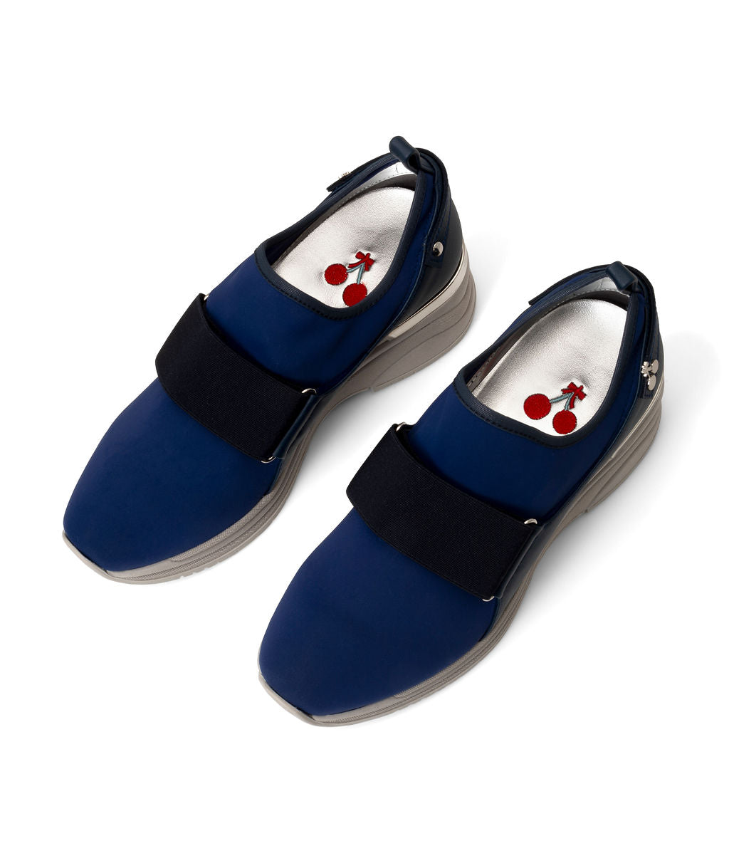 Sundaes | Recycled Lycra & Wine Grapes ^ Cup