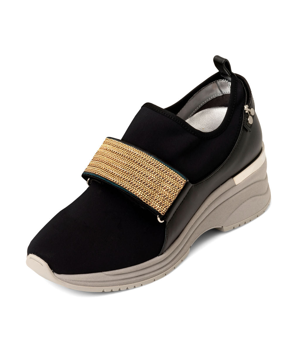 Sundaes | Recycled Lycra & Wine Grapes ^ Cup